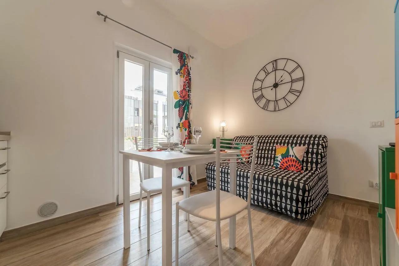 Pyramid Lovely Apartment With Garden Roma